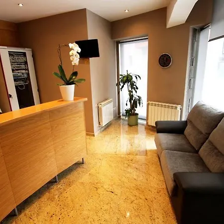 Iceberg Apartment 3*